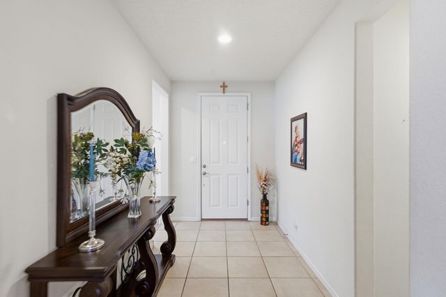 5048 Calle Espana NW, Albuquerque, NM 87120
