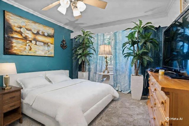 42 Walnut St, Saugus, MA 01906