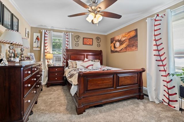 42 Walnut St, Saugus, MA 01906