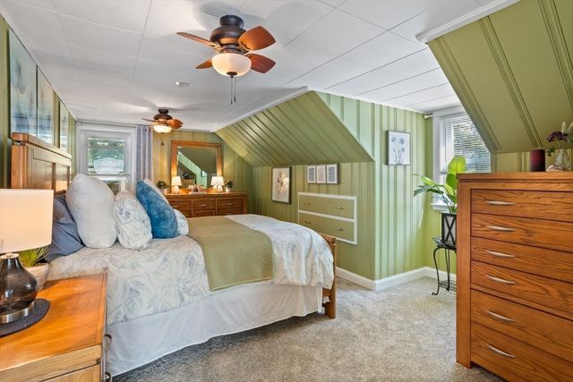 42 Walnut St, Saugus, MA 01906