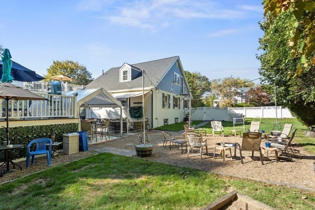 42 Walnut St, Saugus, MA 01906