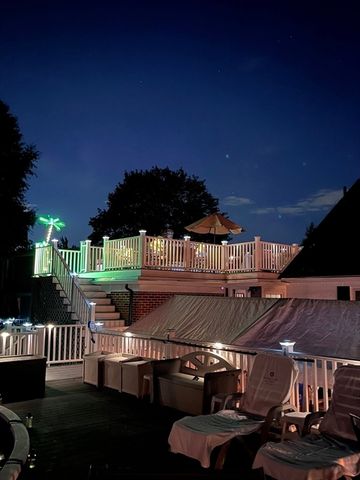 42 Walnut St, Saugus, MA 01906