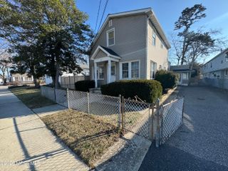207 Ocean Gate Avenue, Ocean Gate, NJ 08740