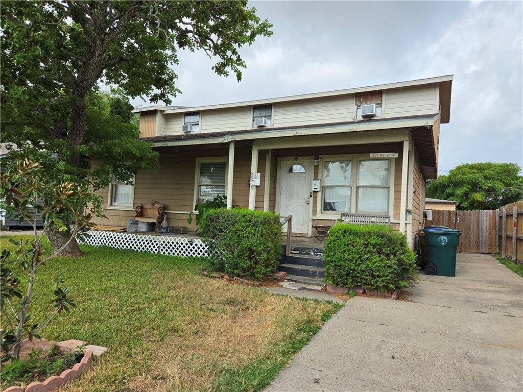 925 Nandina Dr, Corpus Christi, TX 78408 — photo 2