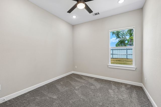 592 VZ County Road 2430, Mabank, TX 75147