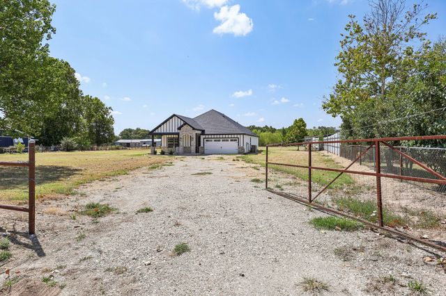 592 VZ County Road 2430, Mabank, TX 75147