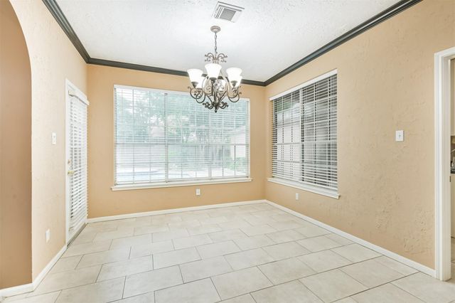 19718 Powerscourt Drive, Humble, TX 77346