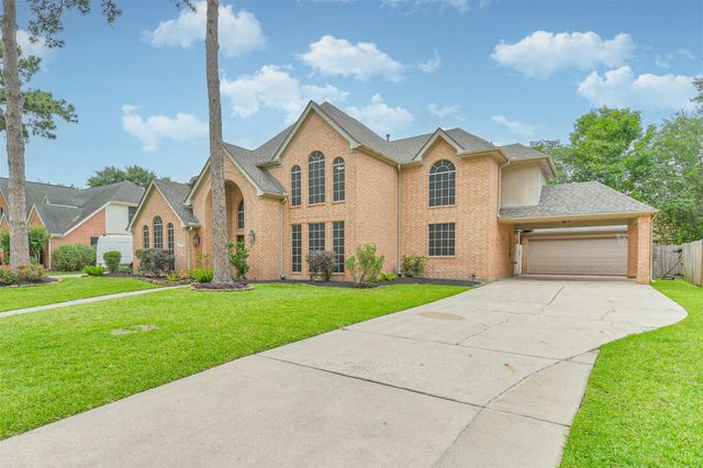 19718 Powerscourt Drive, Humble, TX 77346