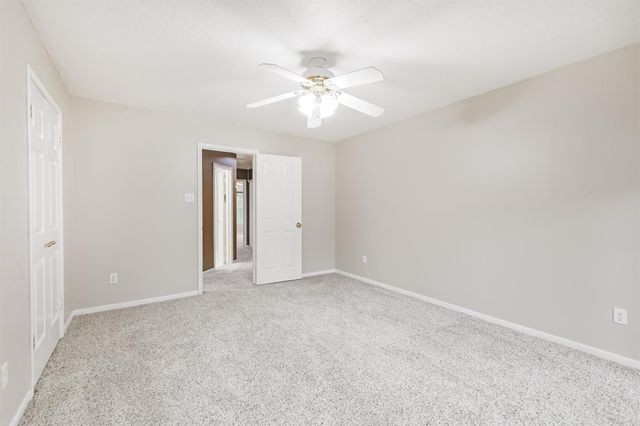 19718 Powerscourt Drive, Humble, TX 77346