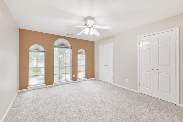 19718 Powerscourt Drive, Humble, TX 77346