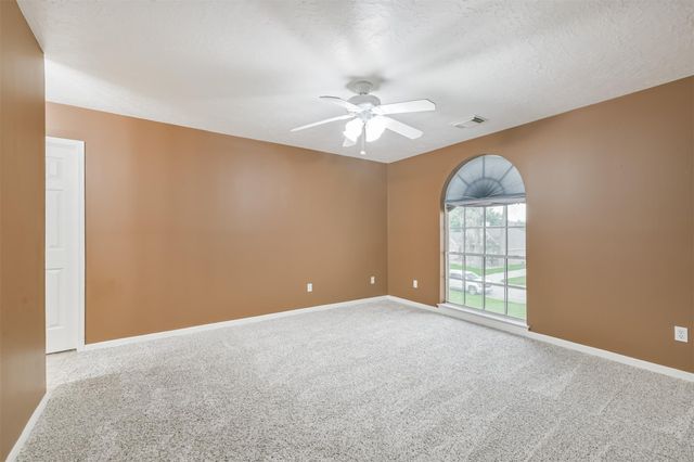 19718 Powerscourt Drive, Humble, TX 77346