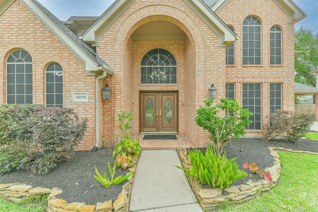19718 Powerscourt Drive, Humble, TX 77346
