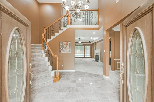 19718 Powerscourt Drive, Humble, TX 77346
