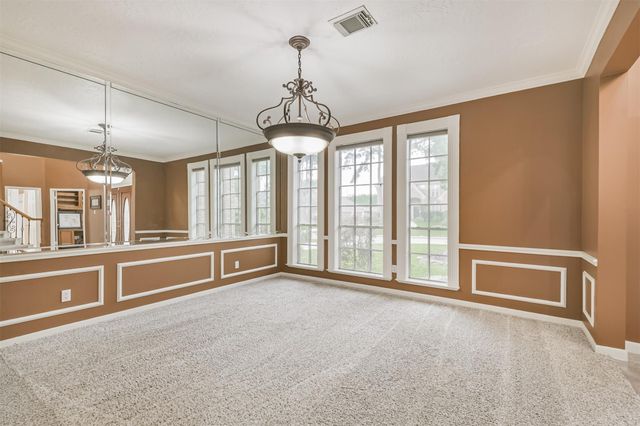 19718 Powerscourt Drive, Humble, TX 77346
