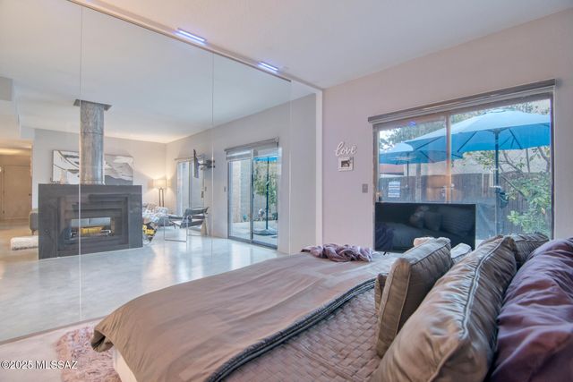 5565 N Mica Mountain Drive, Tucson, AZ 85750