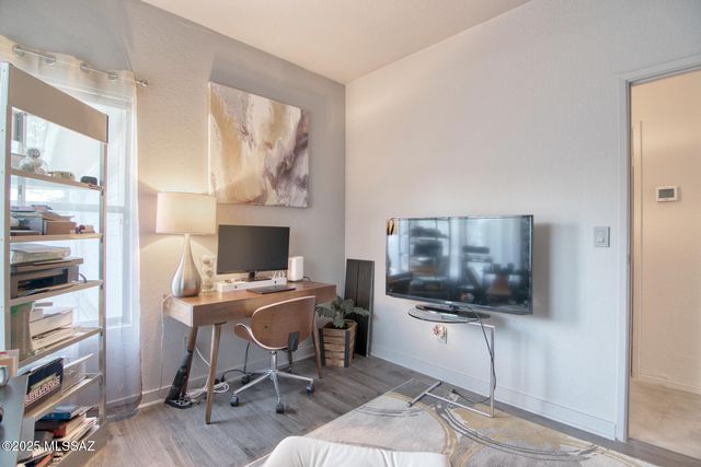 5565 N Mica Mountain Drive, Tucson, AZ 85750