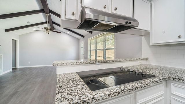 3008 Columbia Street, Baytown, TX 77521