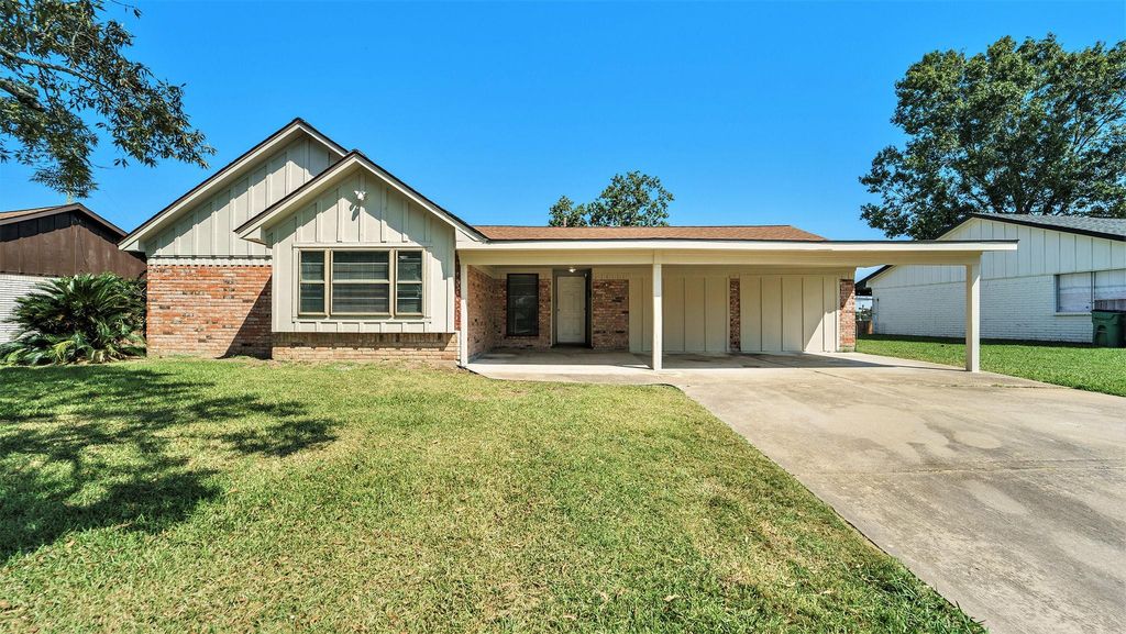 3008 Columbia Street, Baytown, TX 77521