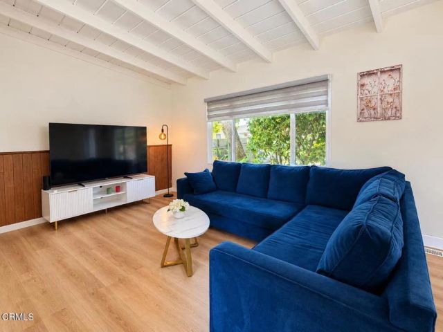 7616 Greg Avenue, Sun Valley, CA 91352