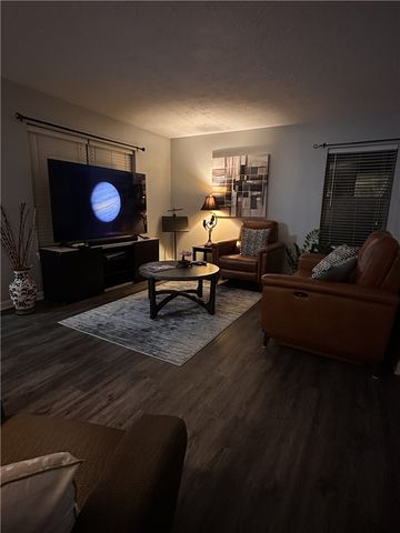 3820 Plainsman Lane, Bryan, TX 77802