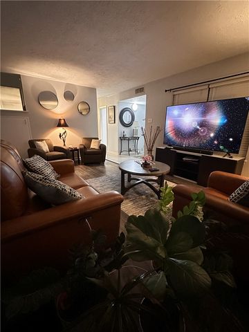 3820 Plainsman Lane, Bryan, TX 77802