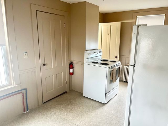 20 School St 2, Whitman, MA 02382