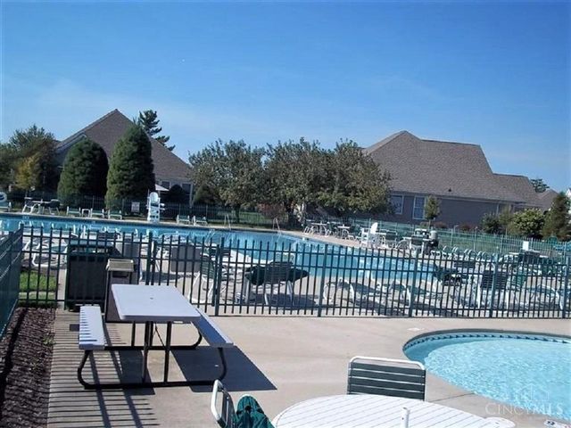 3648 Highland Green, Pierce Twp, OH 45245