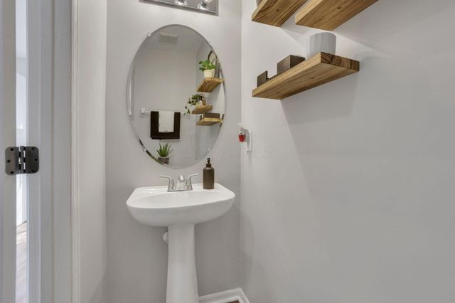 354 Preswicke Mill, Blacklick, OH 43004