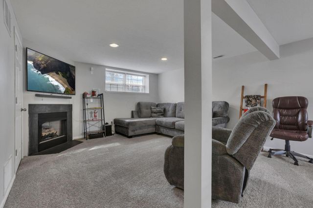 354 Preswicke Mill, Blacklick, OH 43004