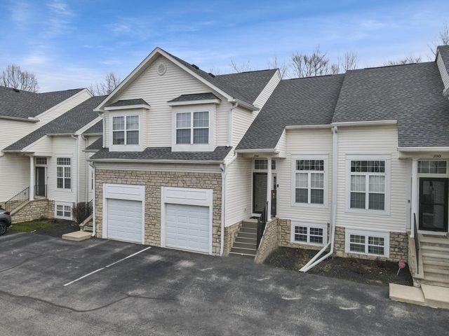 354 Preswicke Mill, Blacklick, OH 43004