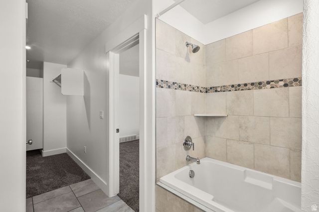 6558 S ASPEN LN, South Weber, UT 84405