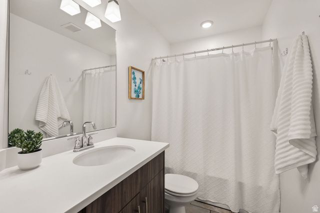 6558 S ASPEN LN, South Weber, UT 84405