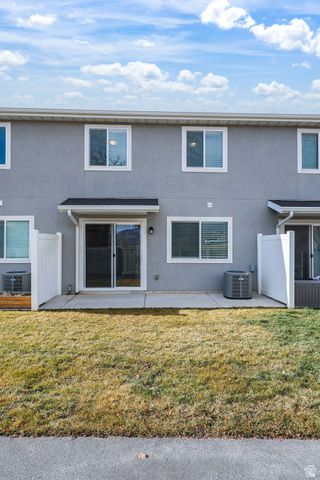 6558 S ASPEN LN, South Weber, UT 84405