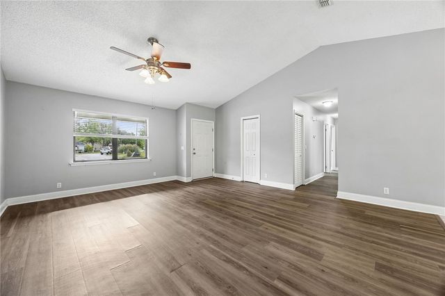 227 Cypress Drive, Kingsland, GA 31548