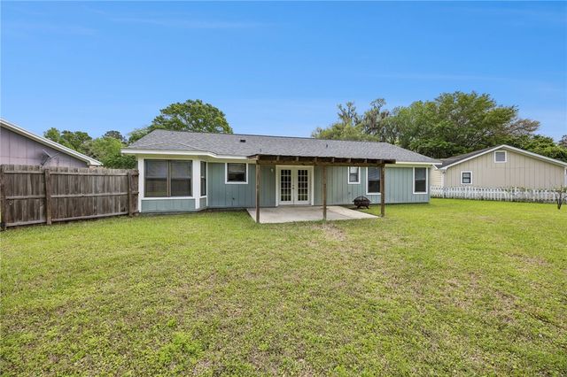 227 Cypress Drive, Kingsland, GA 31548