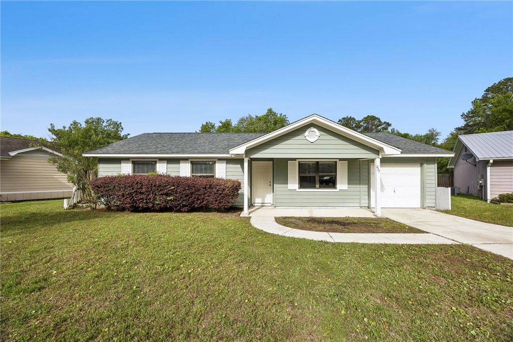 227 Cypress Drive, Kingsland, GA 31548