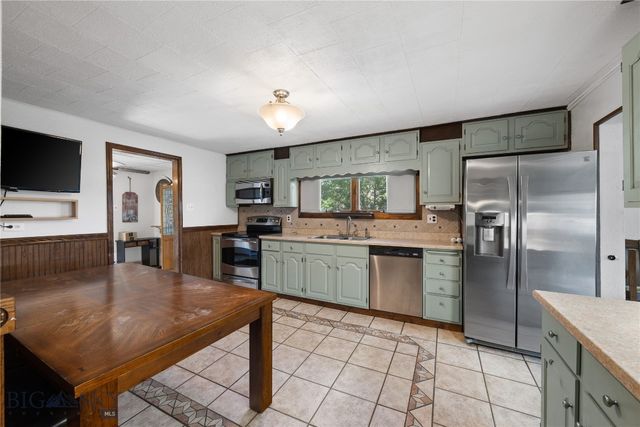 2109 Gaylord Street, Butte, MT 59701