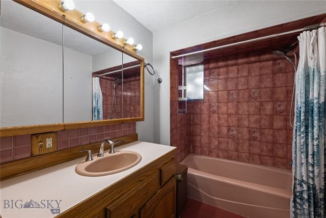2109 Gaylord Street, Butte, MT 59701