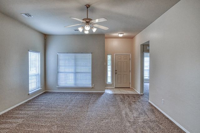 13036 SW 4th Street, Yukon, OK 73099