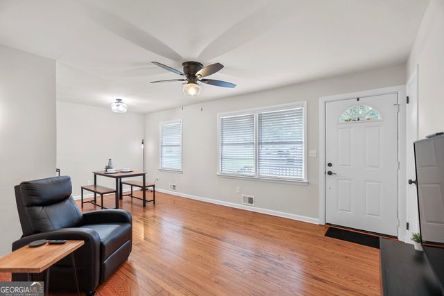 9 W Park Court, Newnan, GA 30263