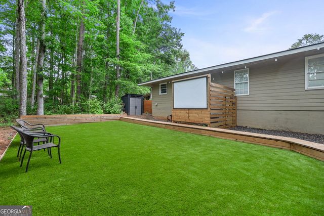 9 W Park Court, Newnan, GA 30263