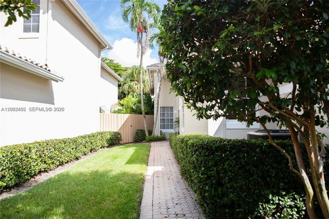 2485 NW 66th Dr 0, Boca Raton, FL 33496