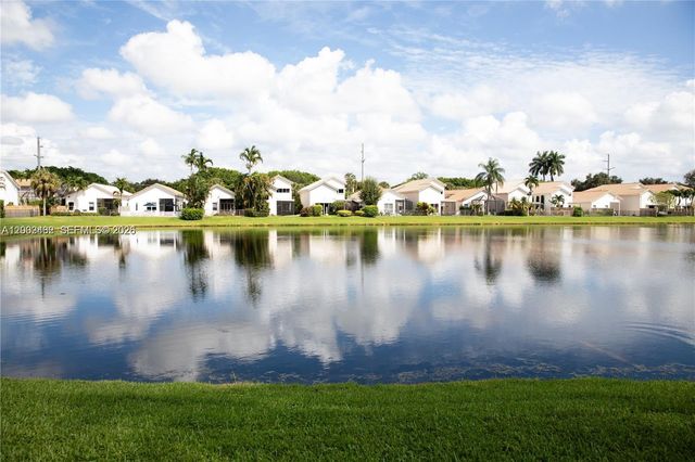 2485 NW 66th Dr 0, Boca Raton, FL 33496