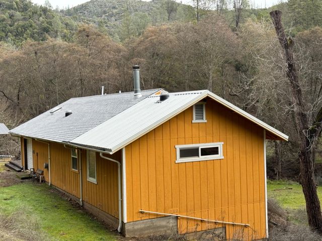 10165 Cave City Rd, Mountain Ranch, CA 95246