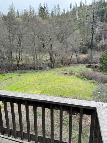 10165 Cave City Rd, Mountain Ranch, CA 95246