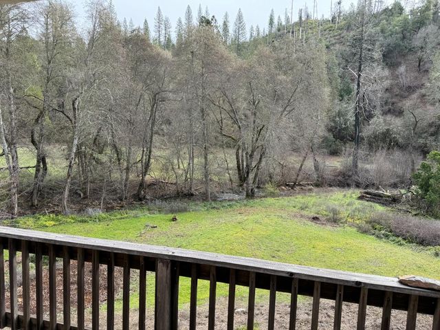 10165 Cave City Rd, Mountain Ranch, CA 95246