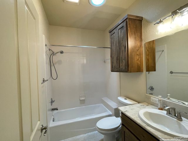 104 West St Unit 104, Comfort, TX 78013