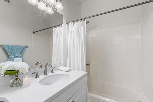 169 Montana Del Lago Drive, Rancho Santa Margarita, CA 92688