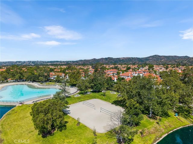 169 Montana Del Lago Drive, Rancho Santa Margarita, CA 92688