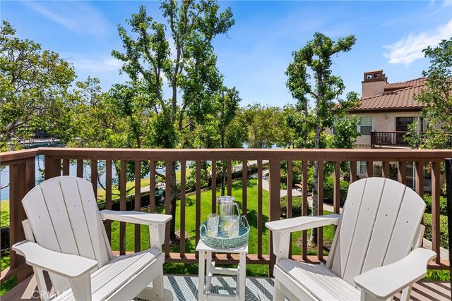 169 Montana Del Lago Drive, Rancho Santa Margarita, CA 92688